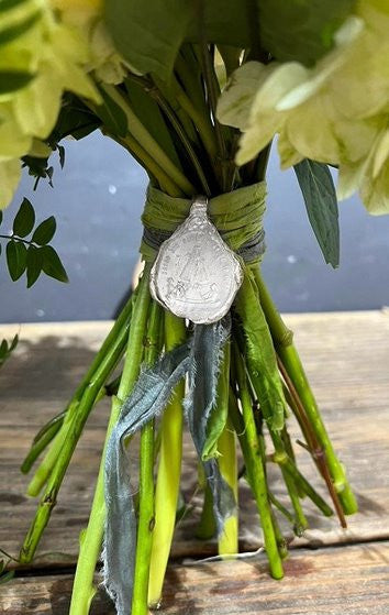 Virgen de la Caridad del Cobre Ramo - Plata