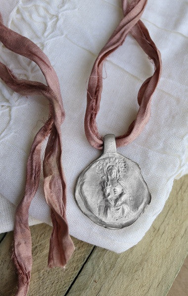 Virgen de Sansueña Colgante - Plata