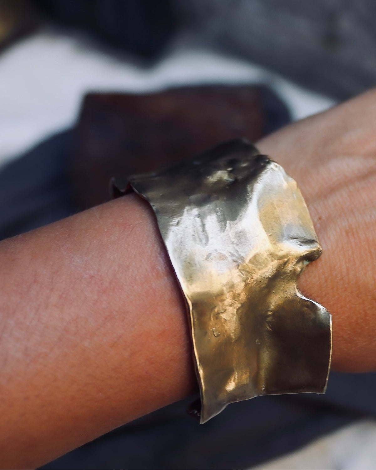 Brazalete Baelo - Latón dorado