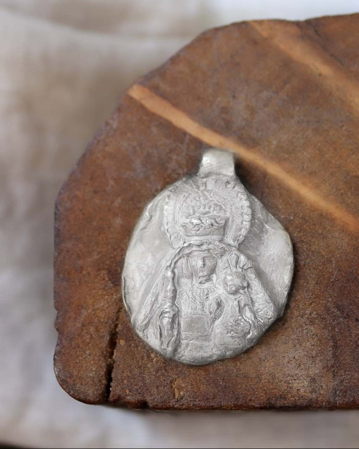 Virgen de Belén Colgante - Plata