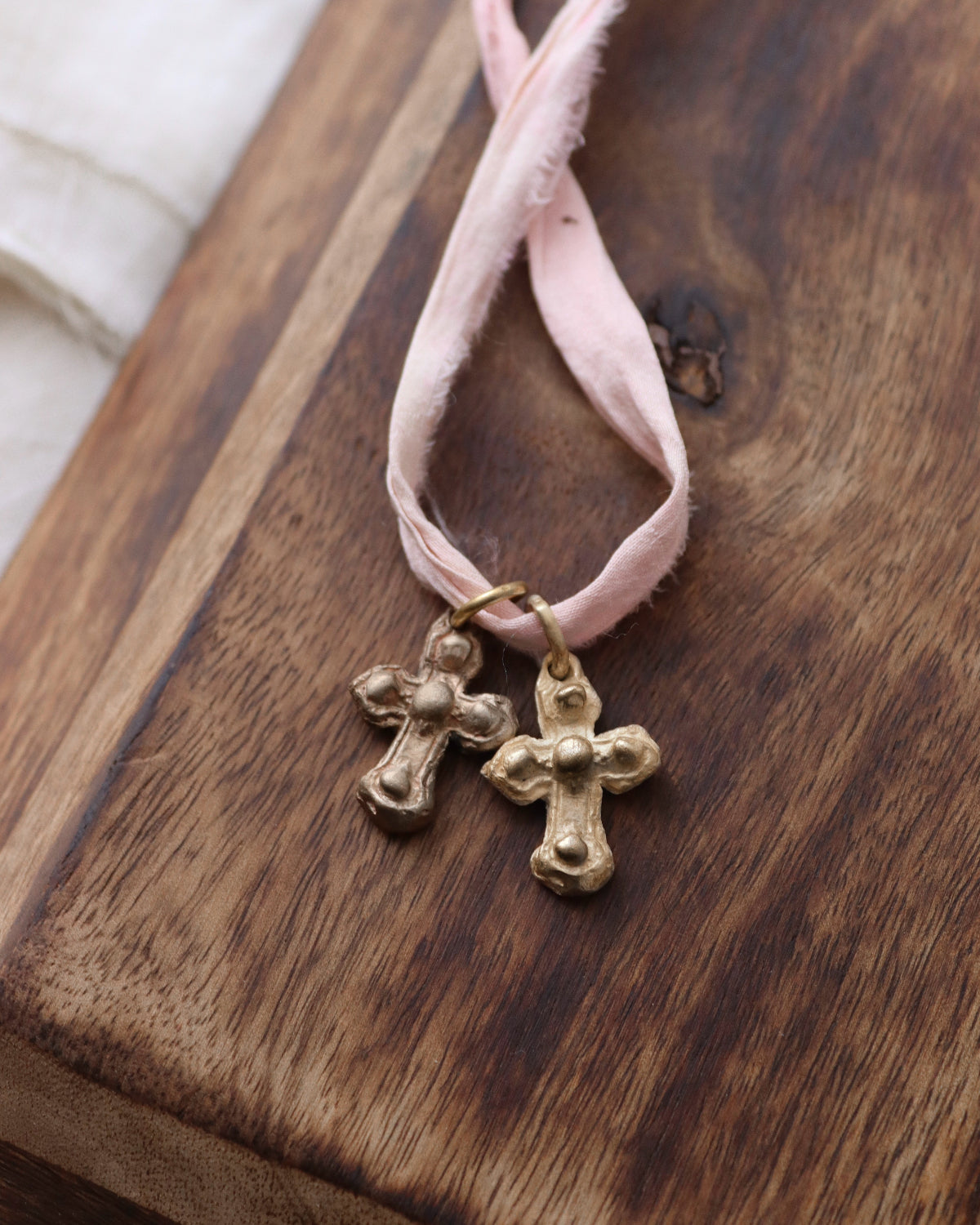 Baroque Pendant Cross - gold-colored brass