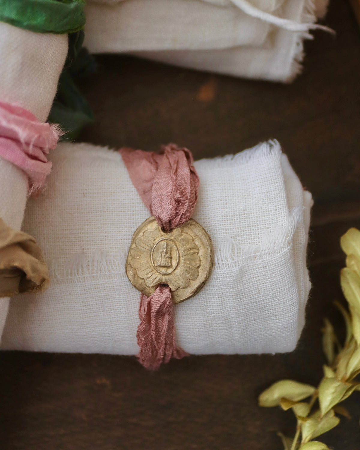 Santa Cristina Pulsera - Latón dorado
