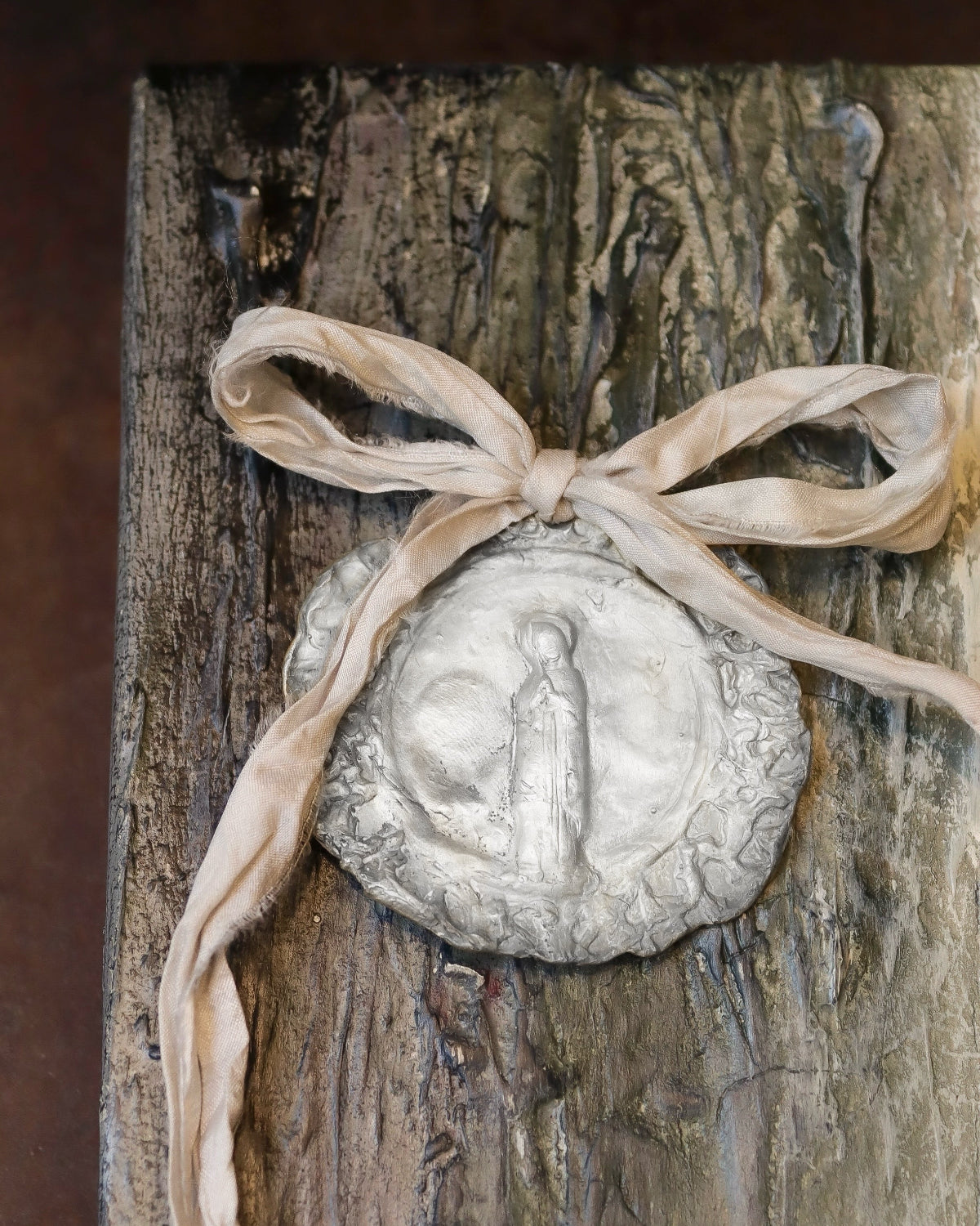 Virgen de Lourdes Cuna - Plata