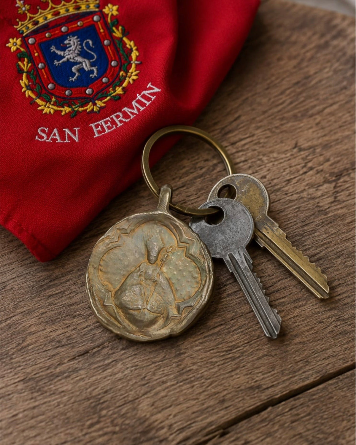 San Fermín Llavero - Latón dorado