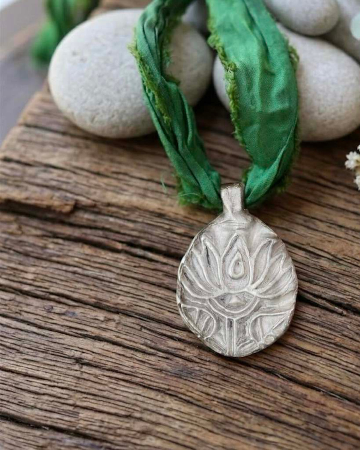 Flor de loto - Plata