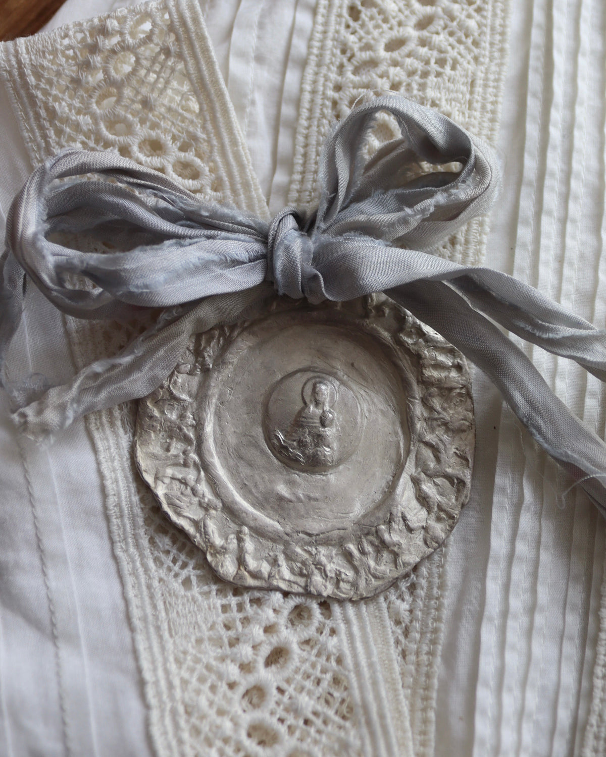 Virgin of Mercy Cradle - Silver