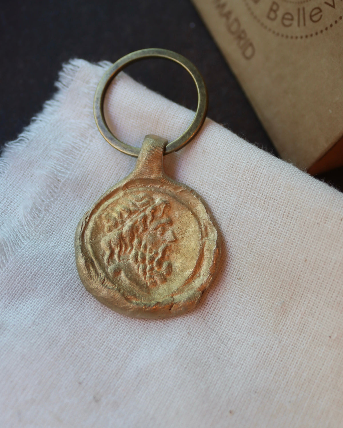 Moneda Griega Llavero - Latón dorado
