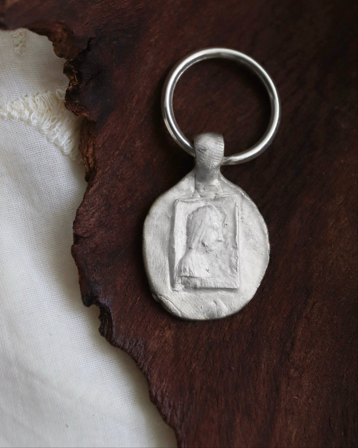 Virgen de Montserrat Llavero - Plata