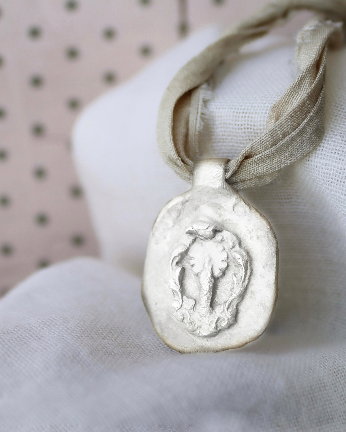 Pilar Virgin Pendant - Silver