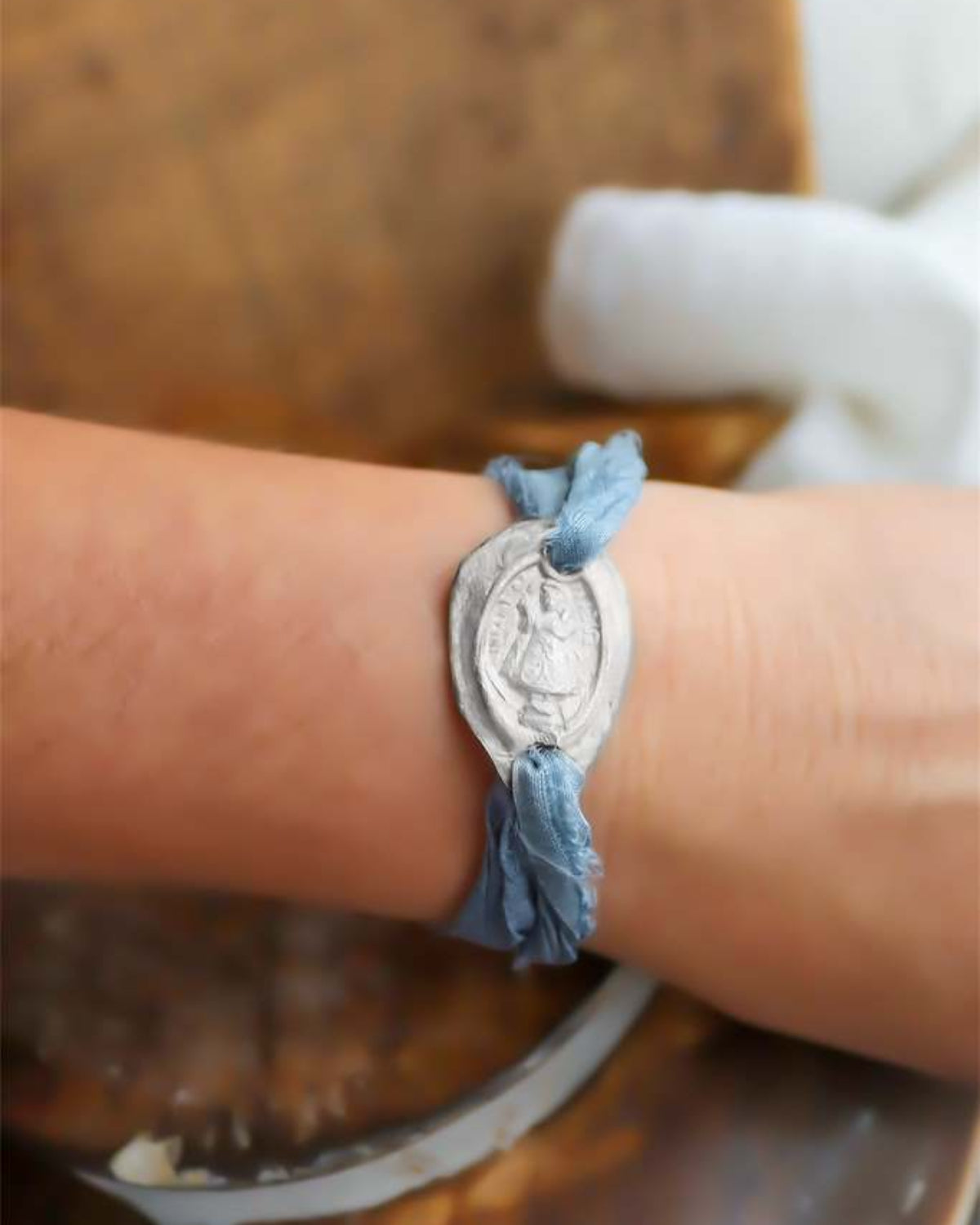 Niño de Praga Pulsera - Plata