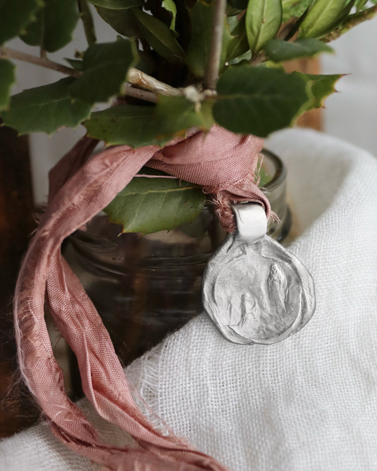 Virgen de Lourdes Ramo - Plata