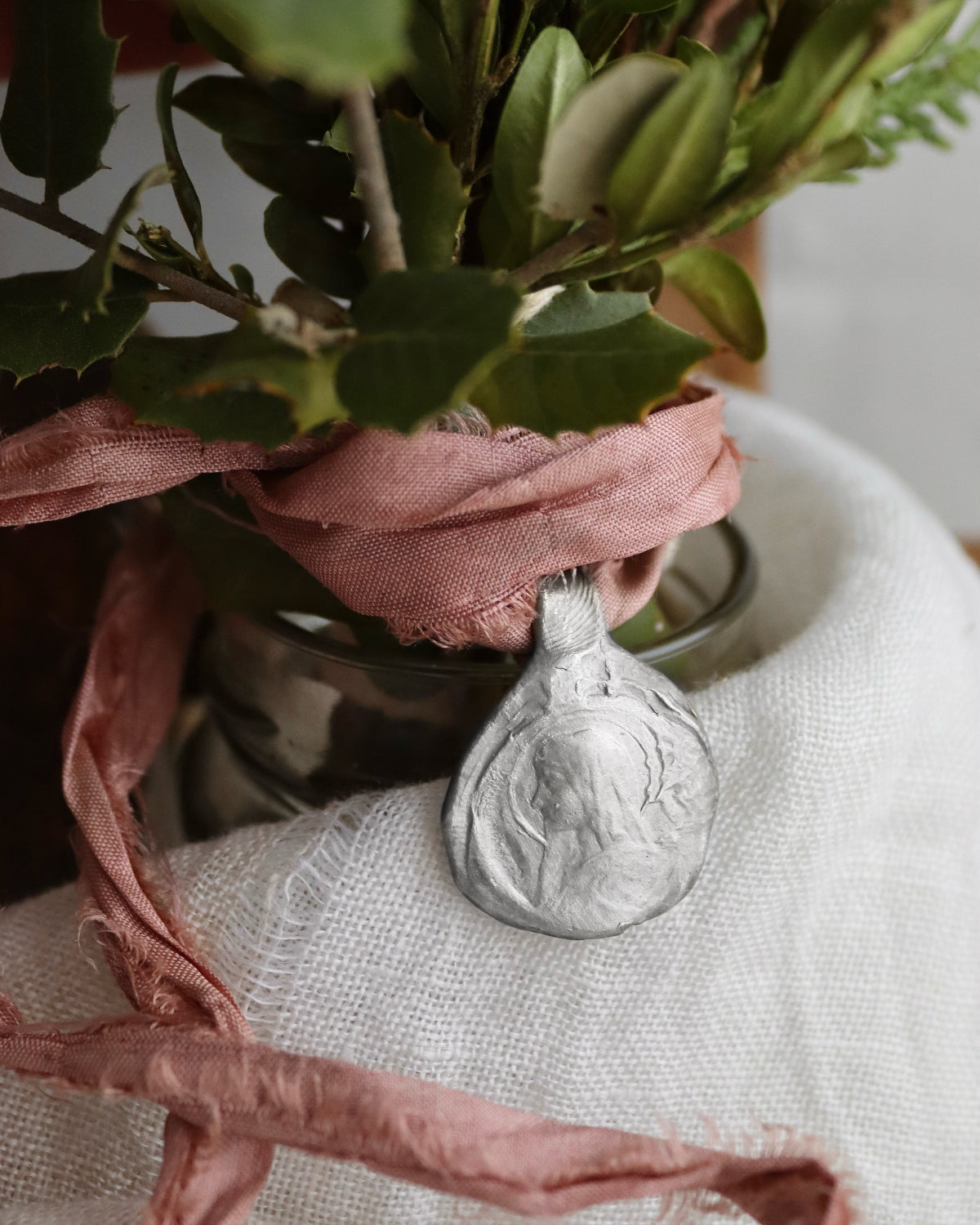 Virgen de Lourdes Ramo - Plata