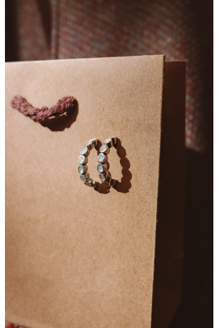 Pendientes But grandes de diamantes y plata