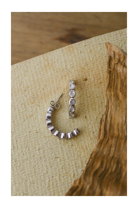 Pendientes But grandes de diamantes y plata