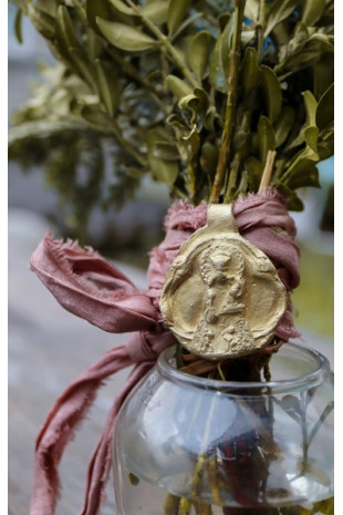 Virgen de los Desamparados Ramo latón