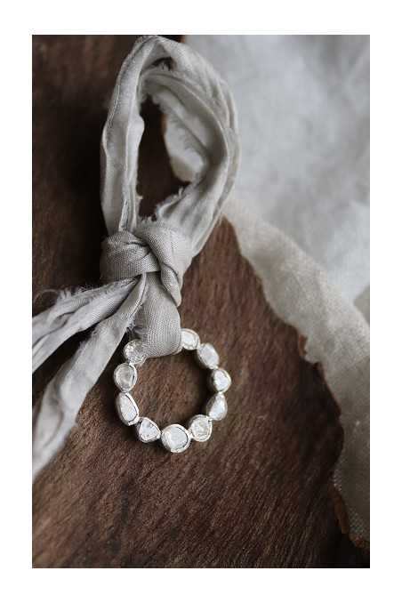 Aro de diamantes y plata