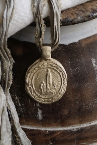 Virgen de Fátima Colgante