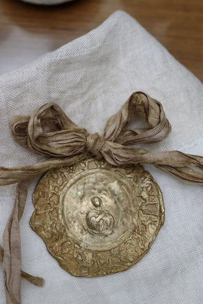 Medalla cuna latón T XL