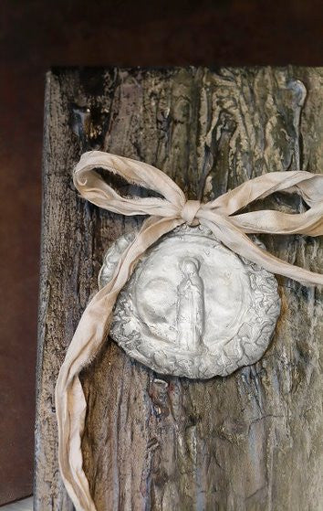 Virgen de Lourdes Cuna - Plata