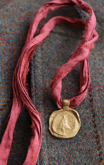 Virgin of Covadonga Pendant - Gold plated brass