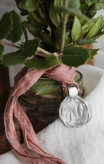 Virgen de Lourdes Ramo - Plata