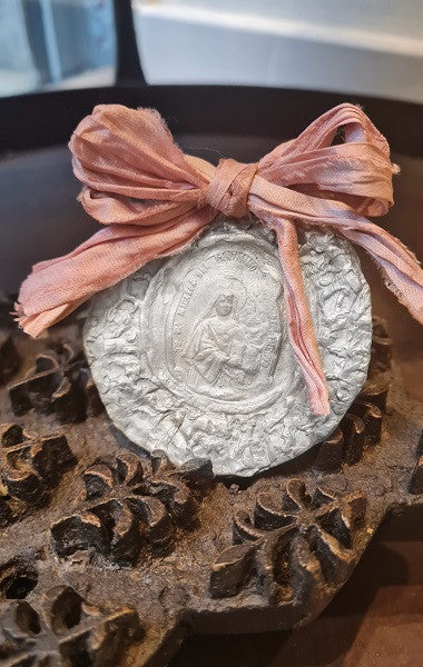 Santa Micaela Cuna - Plata