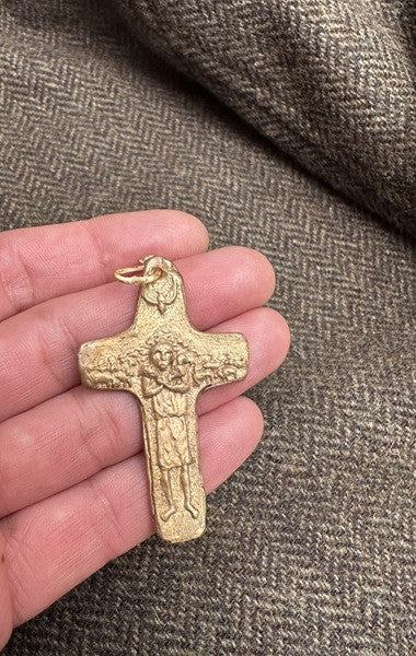 Pope Francis Cross Pendant - Gold-plated Brass