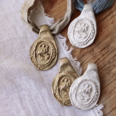 Saint James the Apostle Knight Pendant - Gilded brass