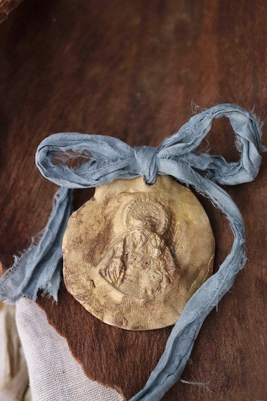 Virgen de Belén Carrito - Latón dorado
