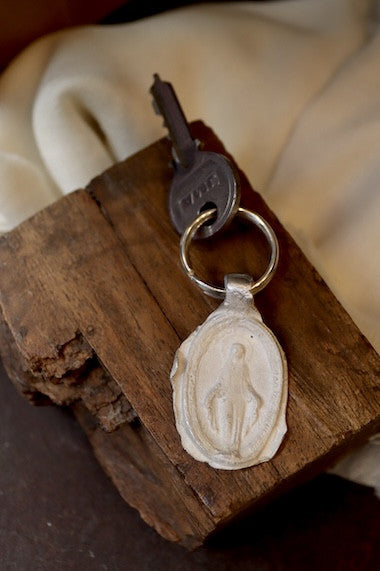 Virgen Milagrosa Llavero - Plata