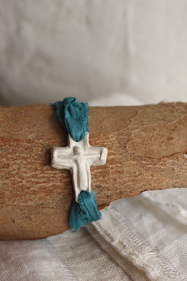 Cruz Sencilla Pulsera - Plata
