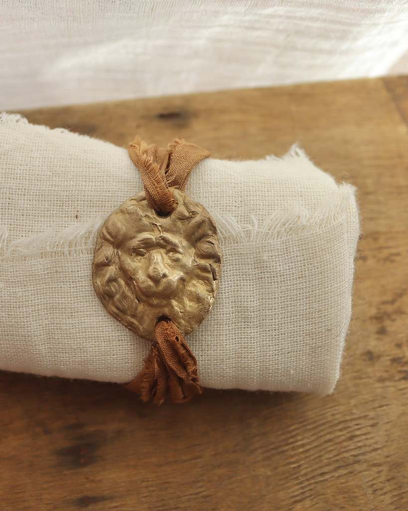León Pulsera - Latón dorado