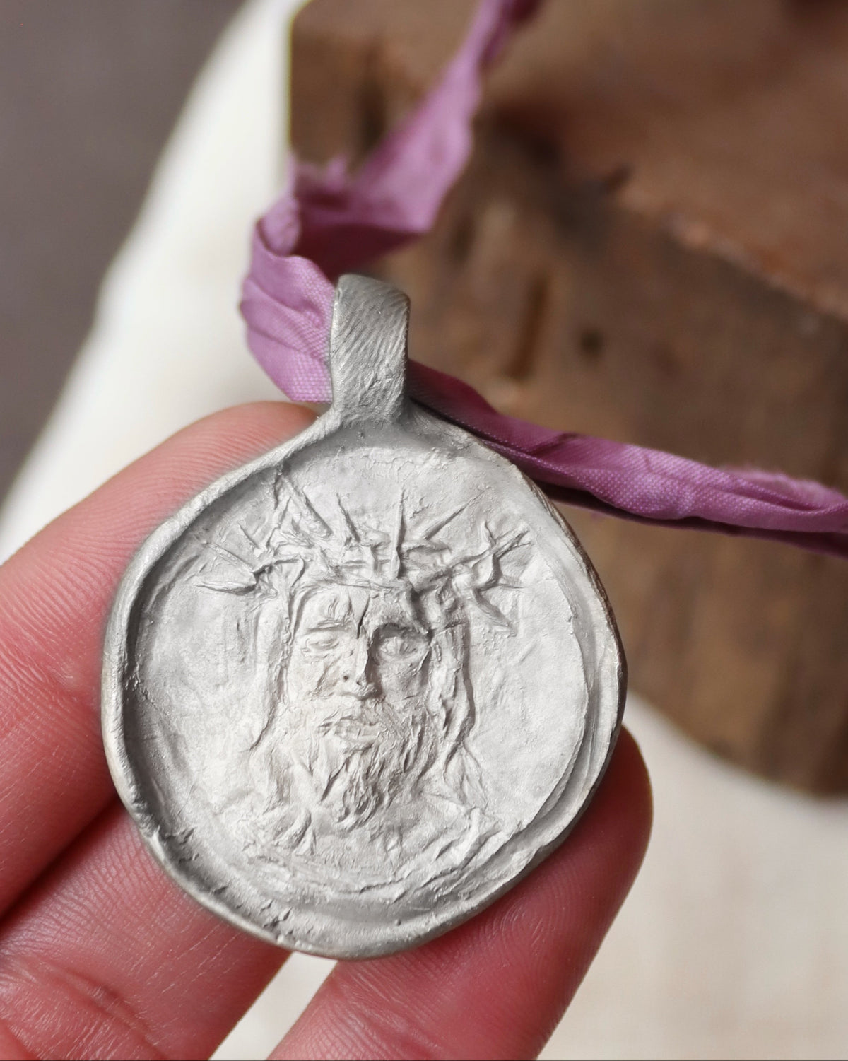 Cristo Colgante - Plata