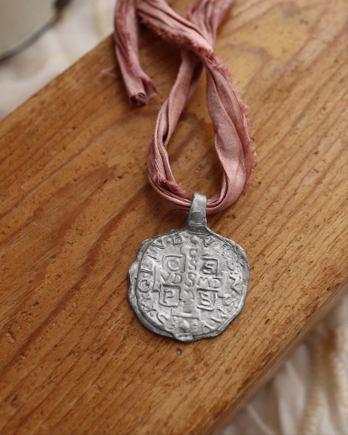 Cruz de San Benito Colgante - Plata