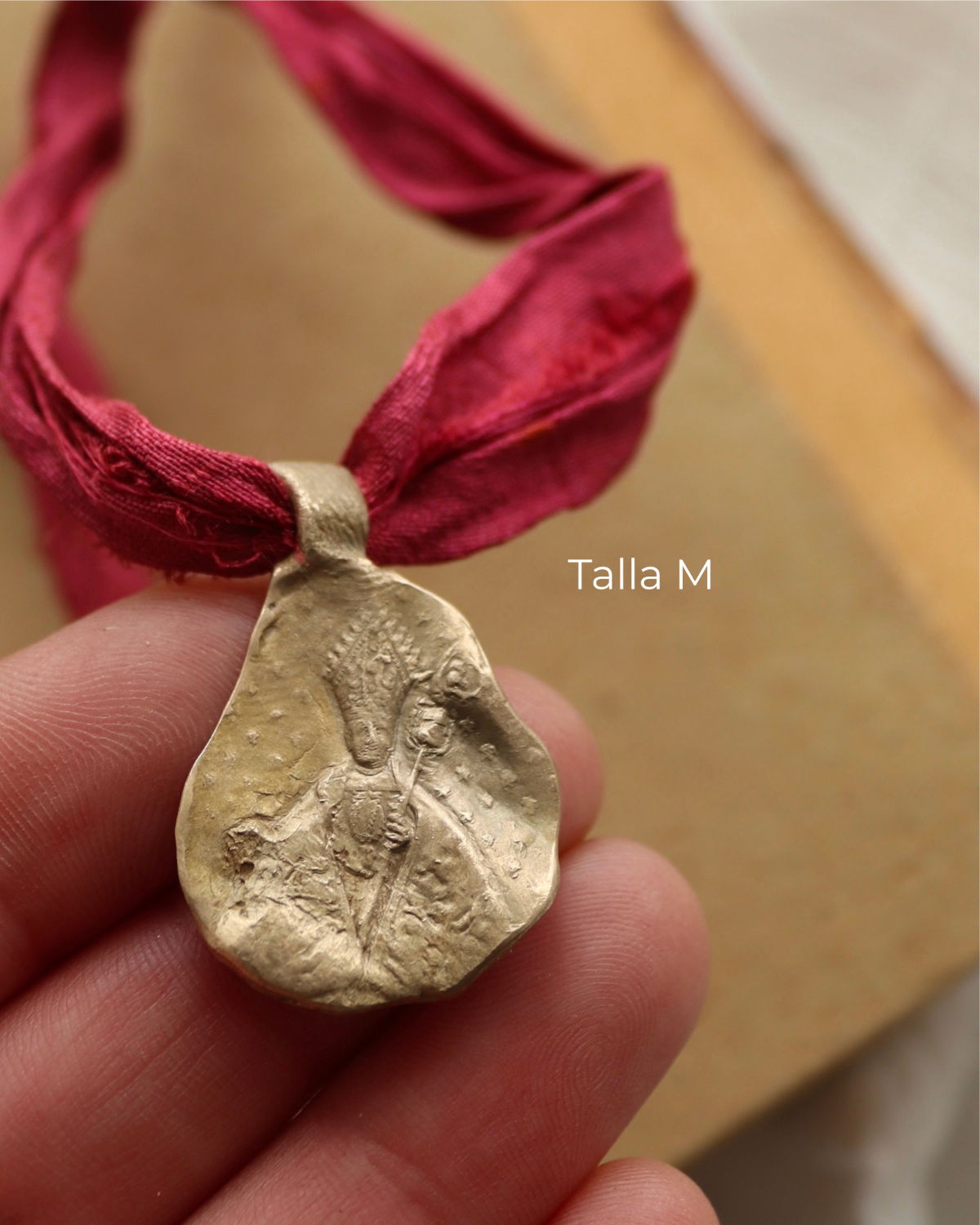 San Fermín Pendant - gold-colored brass