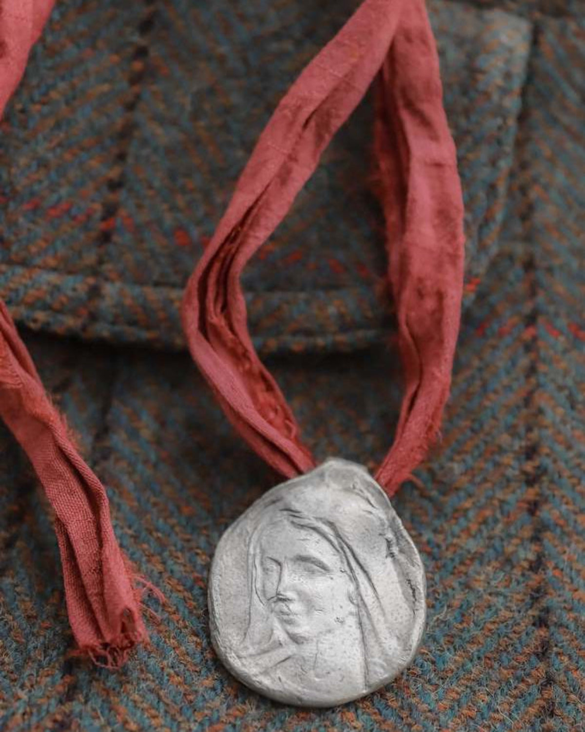 Virgen de Medjugorje Colgante - Plata