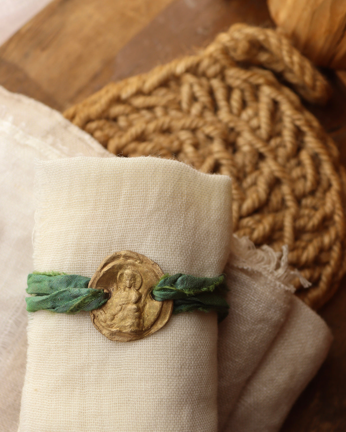 Virgen de la Mercè pulsera - Latón dorado