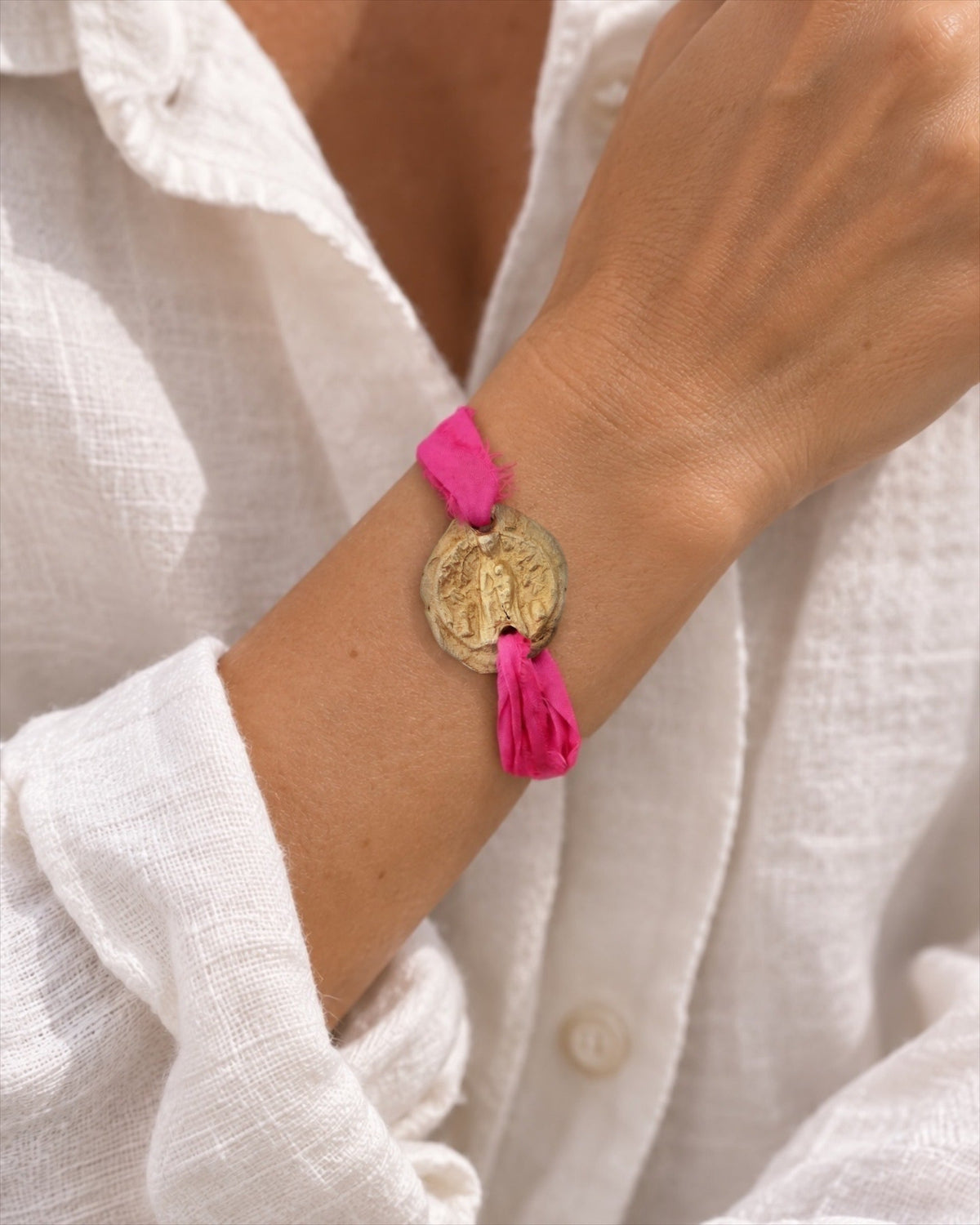 Virgen de Nuria Pulsera - Latón dorado