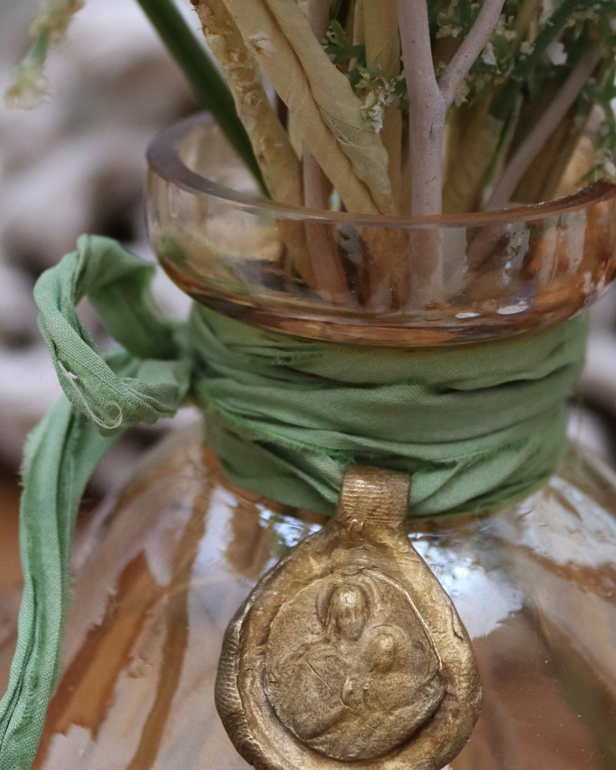 Saint Anne Branch - Gold plated brass