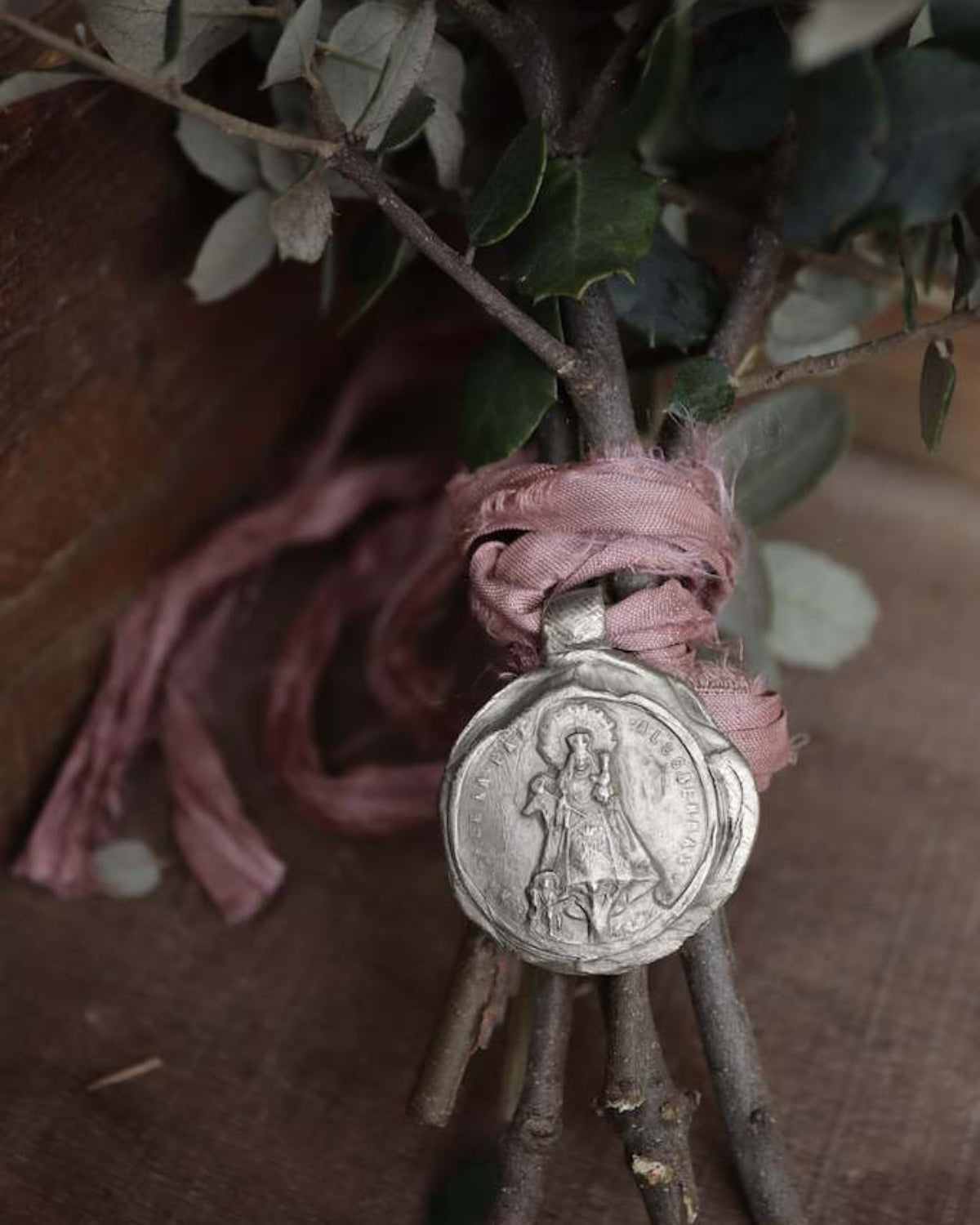 Virgen de la Paz Ramo - Plata