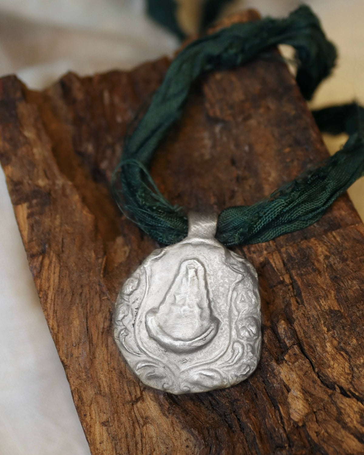 Virgen del Rocío Colgante - Plata