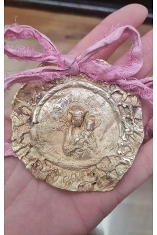 Medalla cuna latón XL